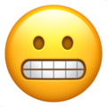 Эмодзи 😬 Лицо гримаса на Apple iOS